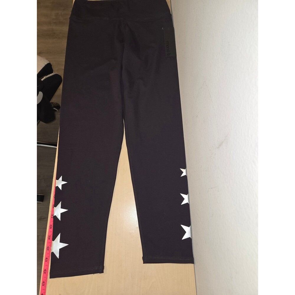Womens Large Mono B leggings. NEW